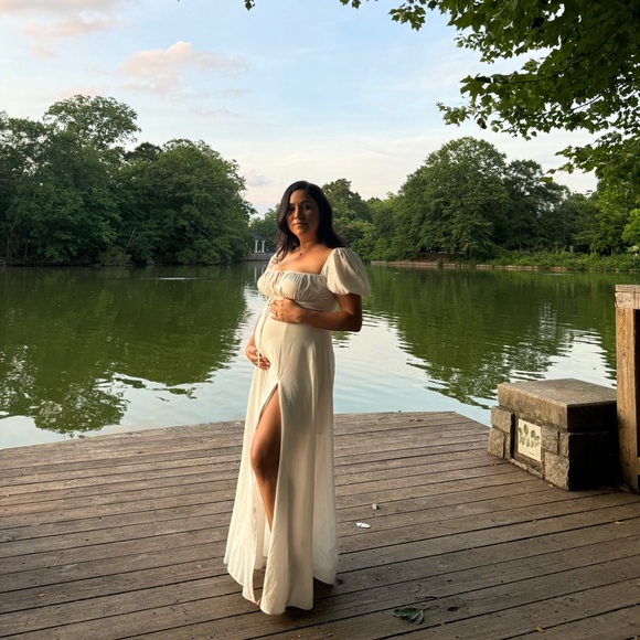 Kutumai Women's Summer Puff Sleeve, Split Maxi Dress Flowy A Line - Picture 3 of 6